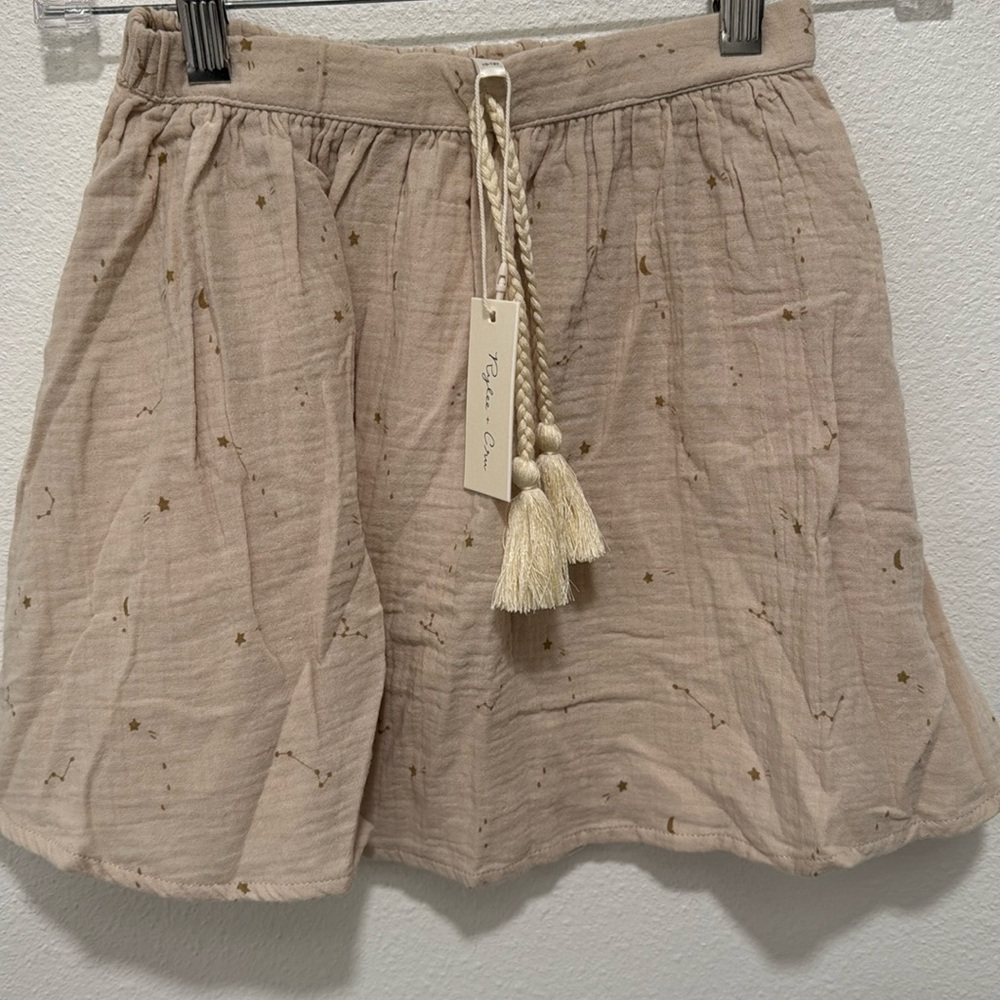 Rylee + Cru skirt. 10/12. NWT